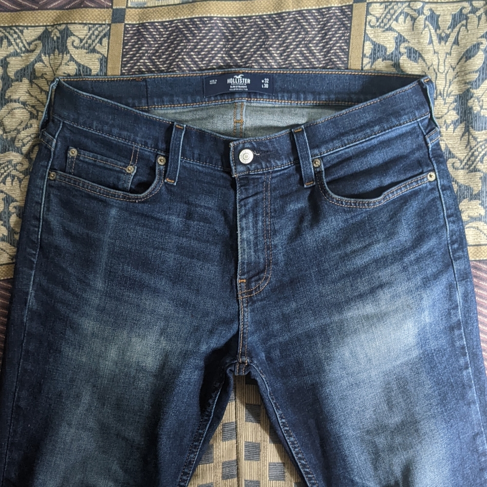 Hollister - 32x30 Slim Straight Blue Jeans